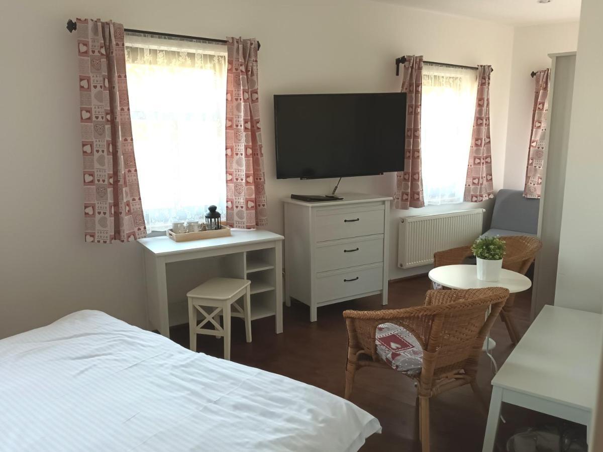 Hotel Strelnice Teplice nad Metují المظهر الخارجي الصورة